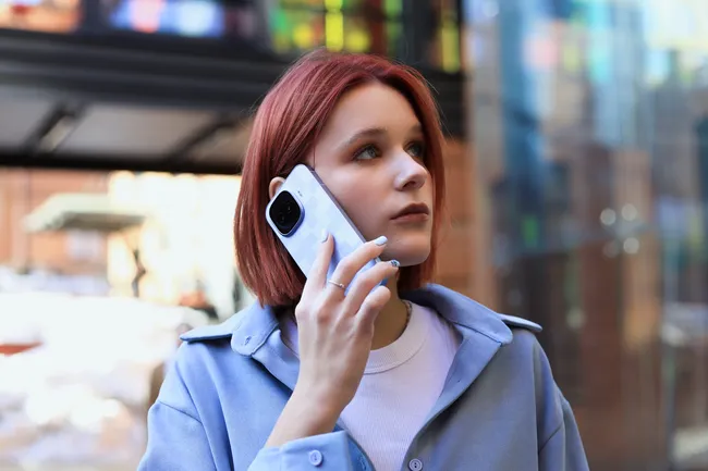 «Смартфон-монстр»: мощность и игровые возможности субфлагмана iQOO 15R