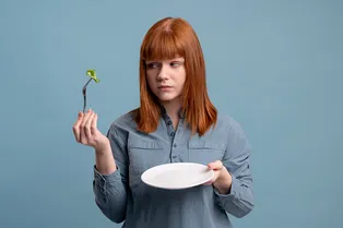 Цена быстрого похудения: чем опасны популярные диеты