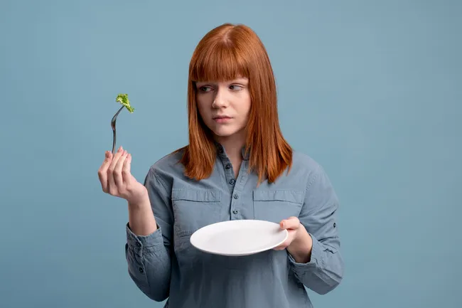 Цена быстрого похудения: чем опасны популярные диеты