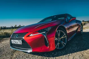 Пришелец: тест Lexus LC 500 Пришелец: тест Lexus LC 500