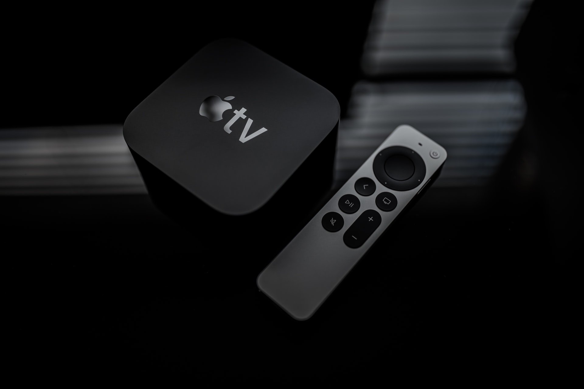 Как управлять приставкой Apple TV без пульта через Пункт управления на iPhone или iPad