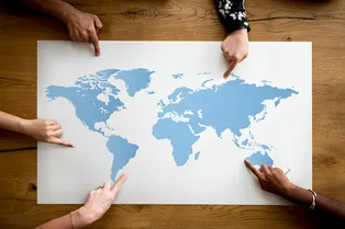 Вопрос на засыпку: а вы знаете, в какой стране больше всего городов-миллионников?