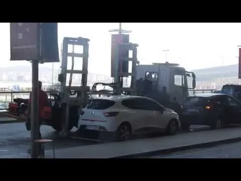 Нажми и смотри