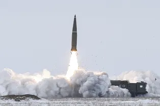 Минобороны показало пуск ракеты «Искандер-М»