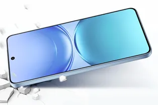 Аккумулятор на 8200 мАч и яркий AMOLED: таким будет новый vivo Y500 Аккумулятор на 8200 мАч и яркий AMOLED: таким будет новый vivo Y500