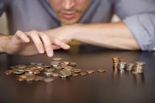 Кто рано встает, тот больше зарабатывает: зарплата «сов» на 4% меньше, чем у «жаворонков»