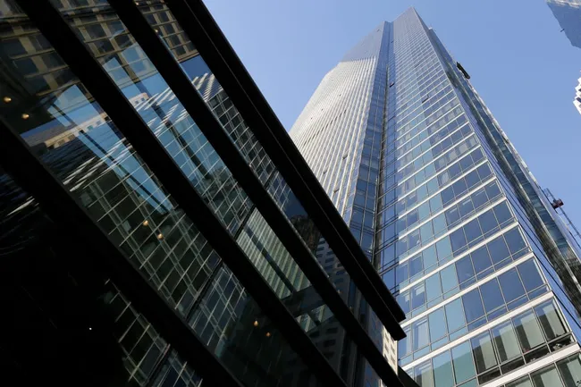 «Пизанская башня» по-американски: что происходит с Millennium Tower
