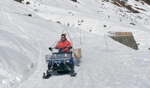 снегоход в горах