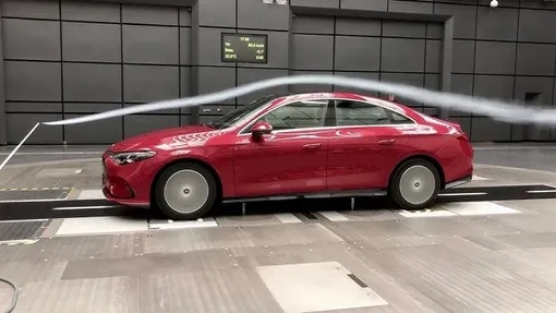 Mercedes-Benz CLA в аэродинамической трубе