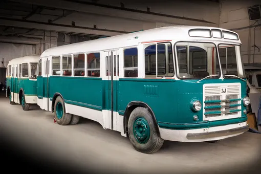 Автобус ЗИЛ-158