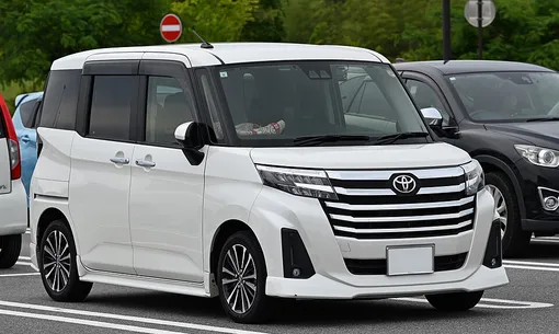 Toyota Roomy Toyota Roomy car