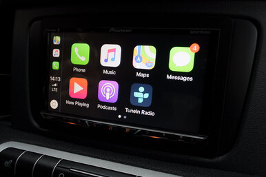 Как выбрать головное устройство в автомобиль: обзор Pioneer AVH-Z5000BT