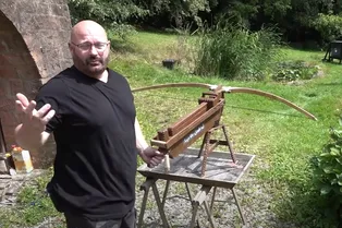 Как изобретатель из Германии воссоздал знаменитый скорострельный арбалет из «Робин Гуда»: на это стоит посмотреть! Как изобретатель из Германии воссоздал знаменитый скорострельный арбалет из «Робин Гуда»: на это стоит посмотреть!