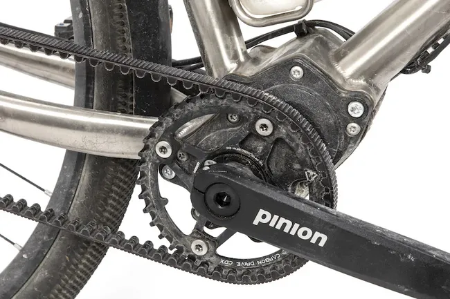 Велосипедная цепь или ремень: какой привод лучше подойдет именно вам