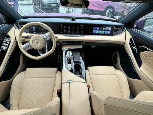 Интерьер Voyah Free Интерьер Voyah Free image