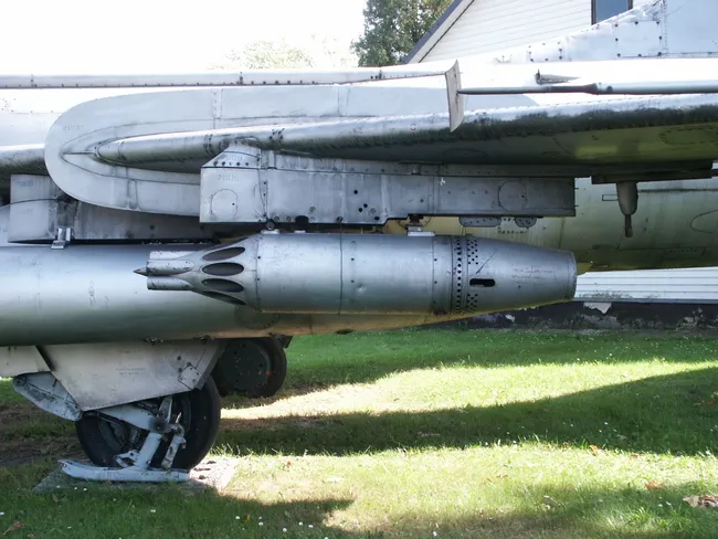 Су-7 колесно-лыжное шасси Су-7
