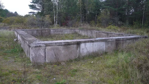 Так выглядит ленточный фундамент. Для теплиц такой вид тоже подходит Ленточный фундамент для теплицы