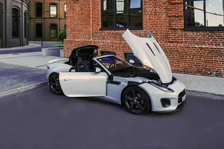 Редкая кошка: тест Jaguar F-TYPE 400 Sport Convertible Редкая кошка: тест Jaguar F-TYPE 400 Sport Convertible