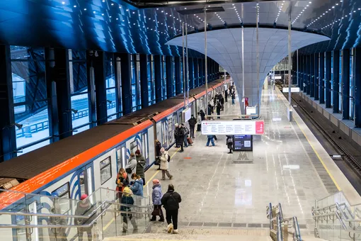 интервалы поездов в метро