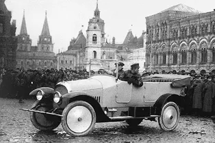 Это первый серийный советский автомобиль — его угадывают только настоящие знатоки. Теперь вы тоже его знаете
