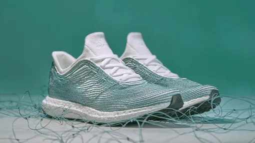 кроссовки Adidas и Parley кроссовки Adidas и Parley