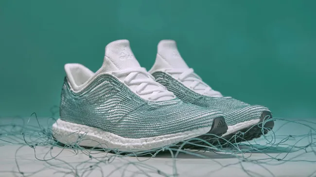 кроссовки Adidas и Parley кроссовки Adidas и Parley