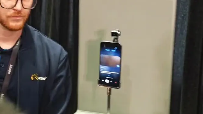 Нажми и смотри