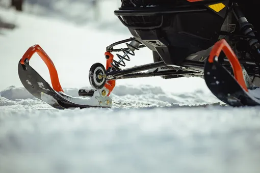 лыжи снегохода