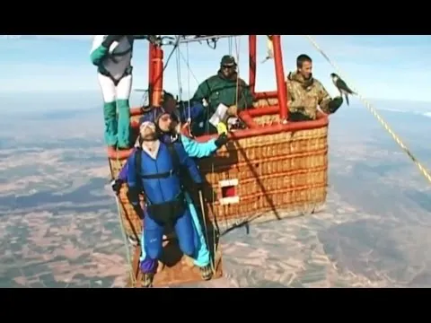 Нажми и смотри