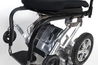 Инвалидное кресло от создателя Segway: внедорожник на гироскопах Инвалидное кресло от создателя Segway: внедорожник на гироскопах