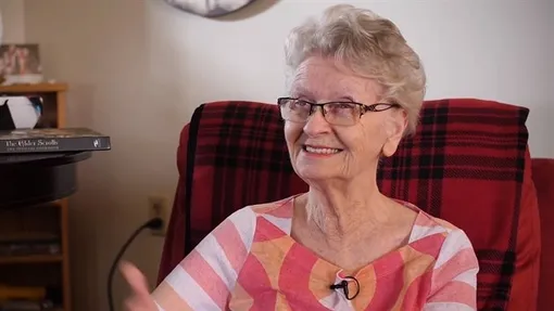 Ширли Карри