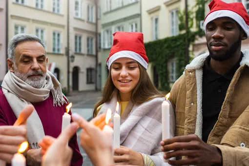 Самые необычные новогодние традиции разных стран Самые необычные новогодние традиции разных стран