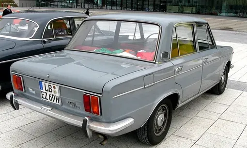 fiat 125 grey
