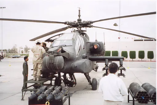 Apache AH-64 саудовских ВВС. Apache AH-64 саудовских ВВС фото