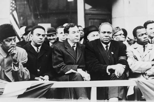 От участника движения за гражданские права до конгрессмена: карьера Джона Льюиса