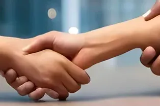 Stable Diffusion научилась генерировать пальцы — у людей на картинках их теперь пять! Stable Diffusion научилась генерировать пальцы — у людей на картинках их теперь пять!