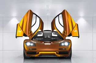 Почему McLaren F1 — лучший суперкар всех времен и народов Почему McLaren F1 — лучший суперкар всех времен и народов
