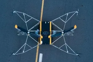 В России создан дрон, способный поднять в воздух медведя В России создан дрон, способный поднять в воздух медведя