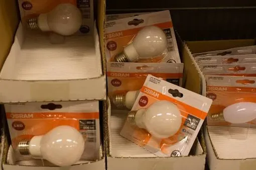 лампы Osram в упаковках лампы Osram в упаковках