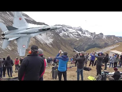 Нажми и смотри