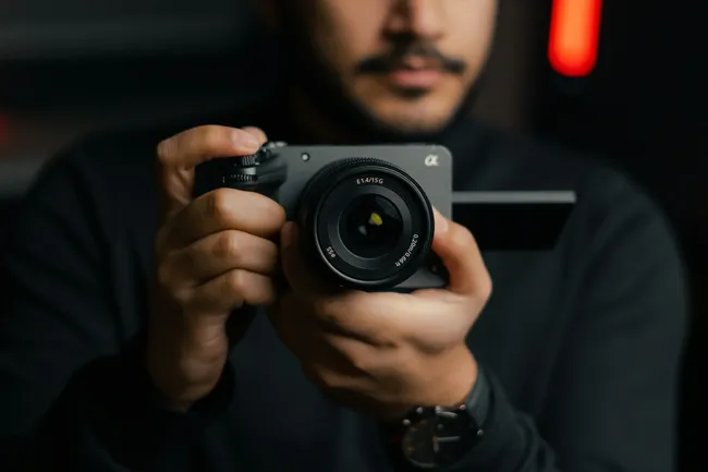 Как правильно снимать видео при низком освещении — советы и техника