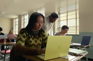 Apple представила дешевый ноутбук MacBook Neo с процессором от iPhone