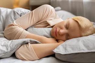 Длительный прием снотворного на основе мелатонина может увеличить риск сердечной недостаточности Длительный прием снотворного на основе мелатонина может увеличить риск сердечной недостаточности