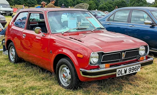 Узнаете? Так выглядела Honda Civic в 1972-м. Honda Civic в 1972-м.