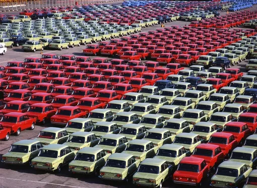 парковка новых машин автоваз