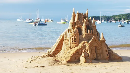 Замок из песка