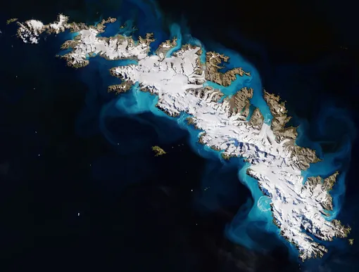 Снимок острова Южная Георгия, сделанный спутником Sentinel-2. Снимок острова Южная Георгия, сделанный спутником Sentinel-2.