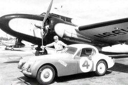 Jaguar XK-120: единственный «британец», который смог одержать победу в NASCAR
