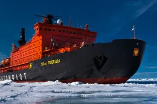 Те, чья миссия ломать: узнайте 5 удивительных фактов о ледоколах