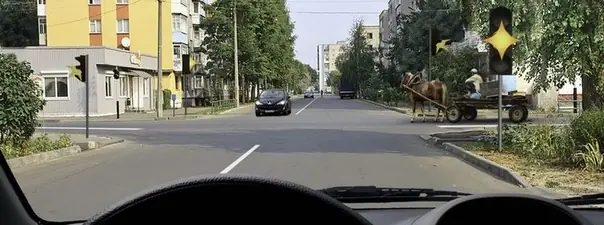 Вы намерены проехать прямо. Ваши действия? Вы намерены проехать прямо. Ваши действия?